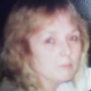 Meet your Posher, Debra