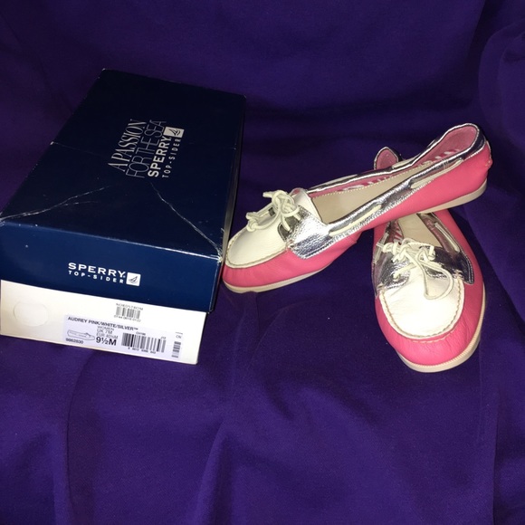 Pink/white/silver Sperry Top-Sider
