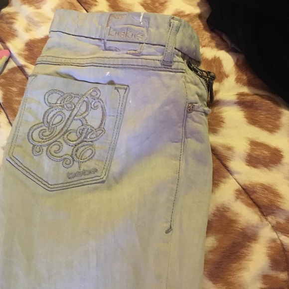Jeans - Picture 2 of 4