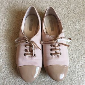 ZARA Trafaluc Nude Oxfords