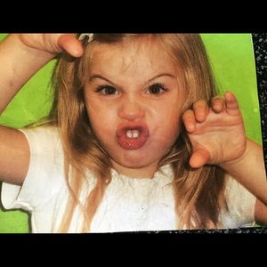 Meet your Posher, Laura