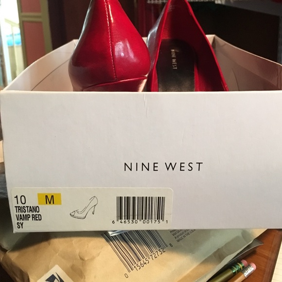 Nine West heels - Picture 4 of 4