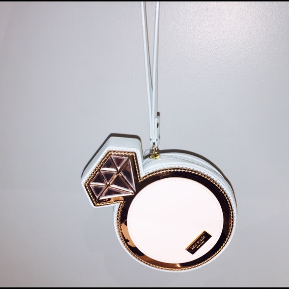 Kate Spade Just Married Ring Wristlet. NWT - Picture 4 of 4