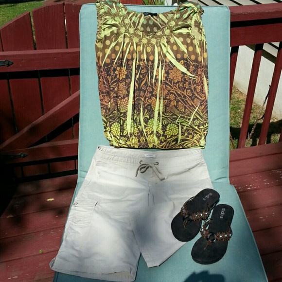 Ladies Dockers Capri