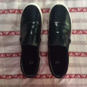 H&M leather slide on sneakers