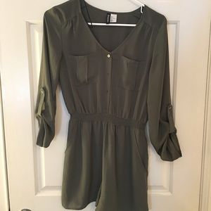 (Gift Price) for who buys more than 2 items