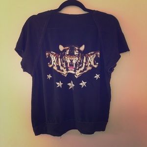 Terry cloth sweatshirt tee w/ lion print