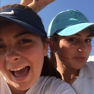 Meet your Posher, Camryn