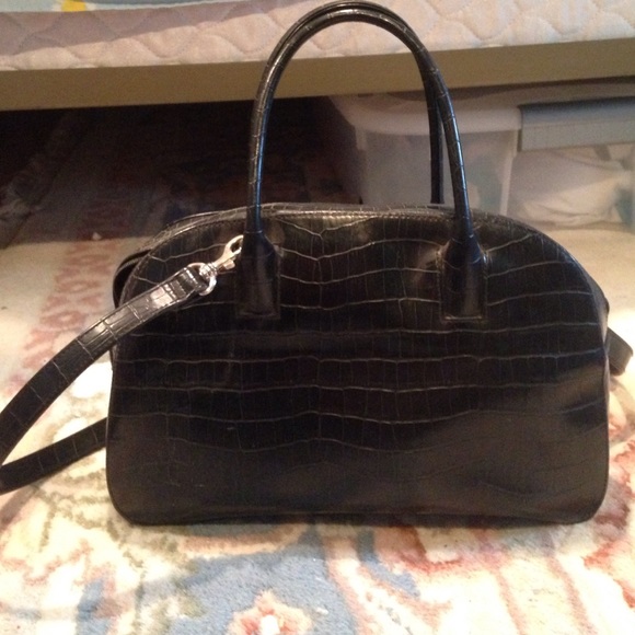 Black Liz Claiborne bag - Picture 2 of 4