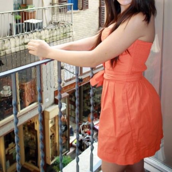 Abercrombie and Fitch orange short dress - Picture 2 of 2