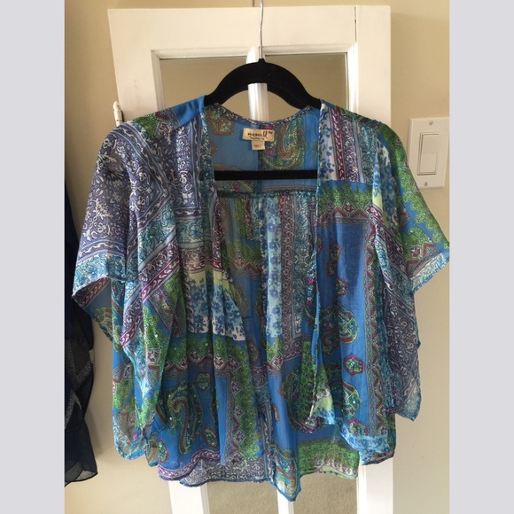 Multicolored blouse coverup
