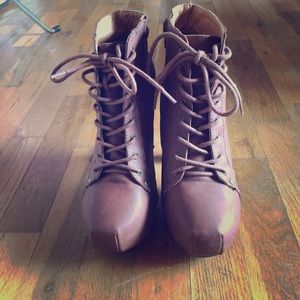 Women's Brown Qupid Boots