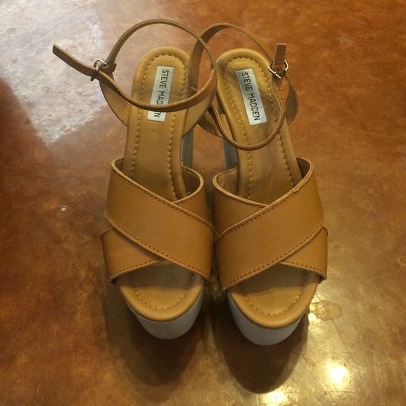 Steve madden wedges