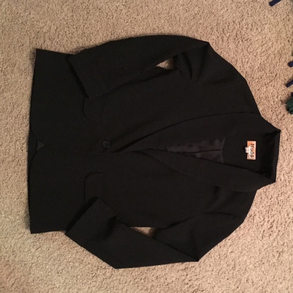 Sold - Picture 2 of 4