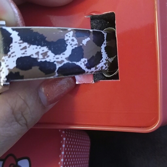 NIB Hello Kitty Watch - Picture 2 of 3