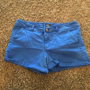 American Eagle blue midi stretch shorts size 18