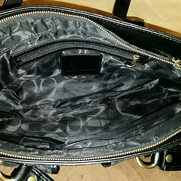 Coach - Picture 2 of 3