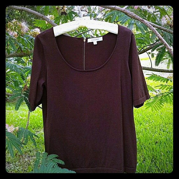Ellen Tracy Dark Brown  Top