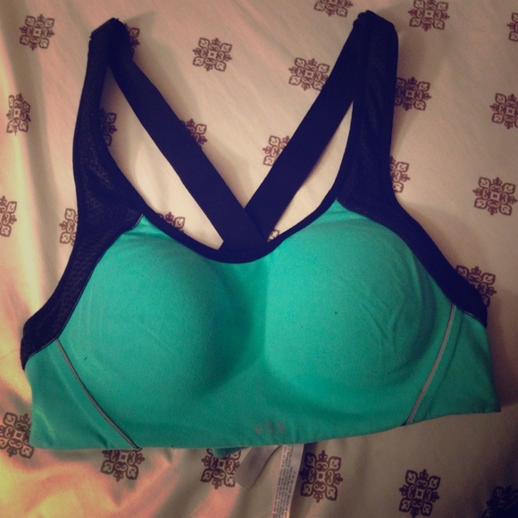 victoria secret sports bra