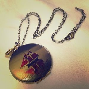 Japanese style ship locket