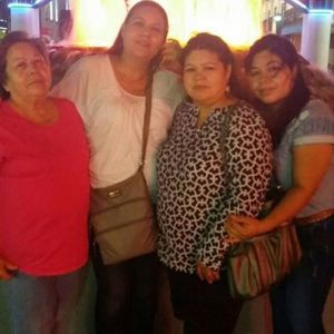 Meet your Posher, Marisa