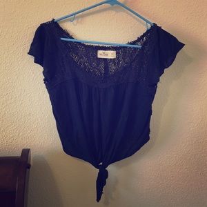 Hollister Navy cropped top!