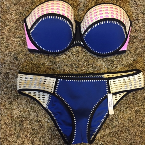 🚫SOLD🚫 Victoria Secret Crochet Bikini - Picture 3 of 4