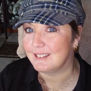 Meet your Posher, Michele