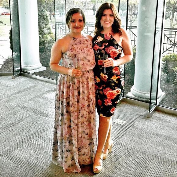 Meet your Posher, Alexandra - Picture 1 of 1