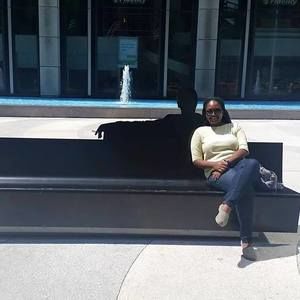 Meet your Posher, Dione