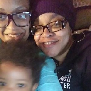 Meet your Posher, Shirelle