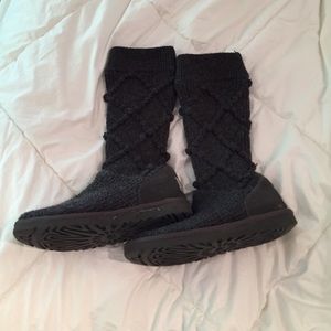 UGG Lattice Cardy Charcoal