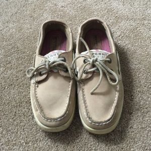 Sperry shoes size 5