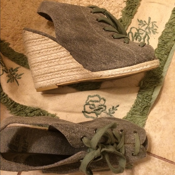 Sandal wedges