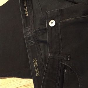 DL1961 Angel MidRise Skinny, Ankle - size 31