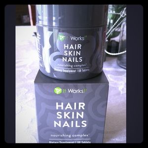 It Works Hair Skin & Nails