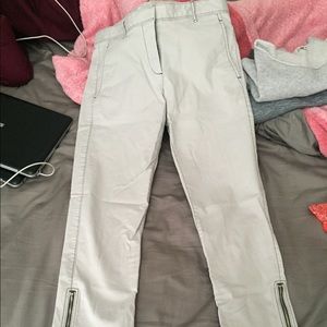 Gap khakis