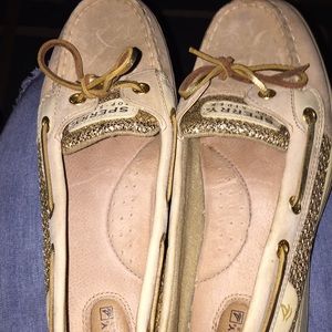Sperry boat shoes .Size 9. Worn once .
