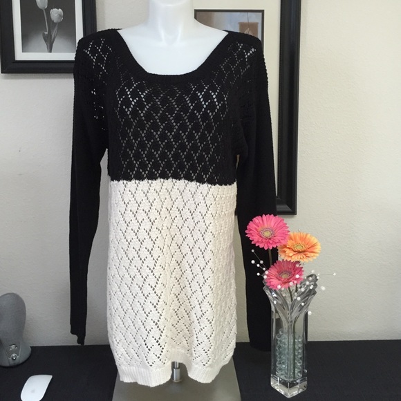 Maurices Tops - Color Block Cotton Blend Crochet Tunic