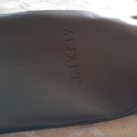 Sunglasses - Picture 3 of 3