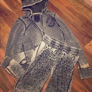 Guess sweatsuit
