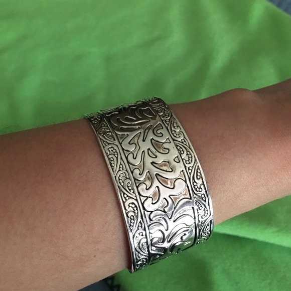 Bangle cuff - Picture 2 of 3