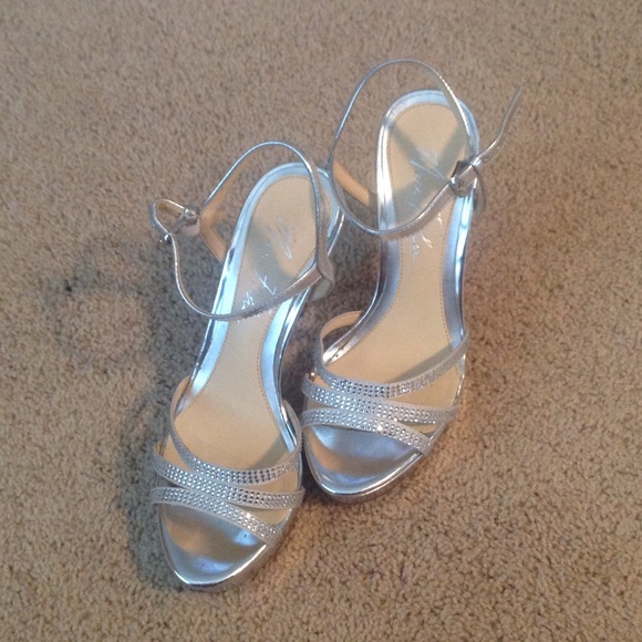 Marc Fisher Heels