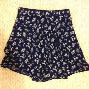Flowered skirt