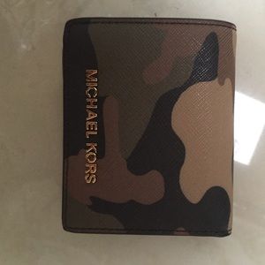 Michael Kors Camo Wallet