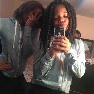 Meet your Posher, Shakirah