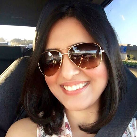 Meet your Posher, Khushali