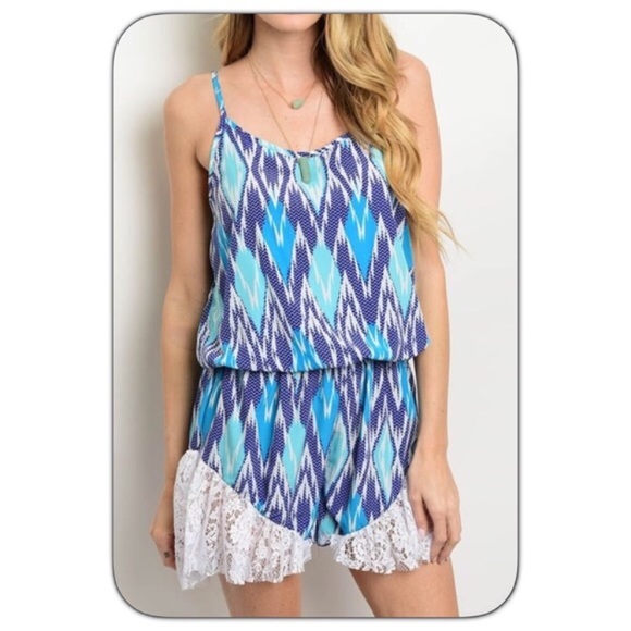 Fun Flirty Lace Jumpsuit Romper SM NEW - Picture 3 of 5