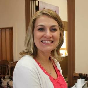 Meet your Posher, Julie