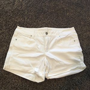 American Eagle white denim midi shorts